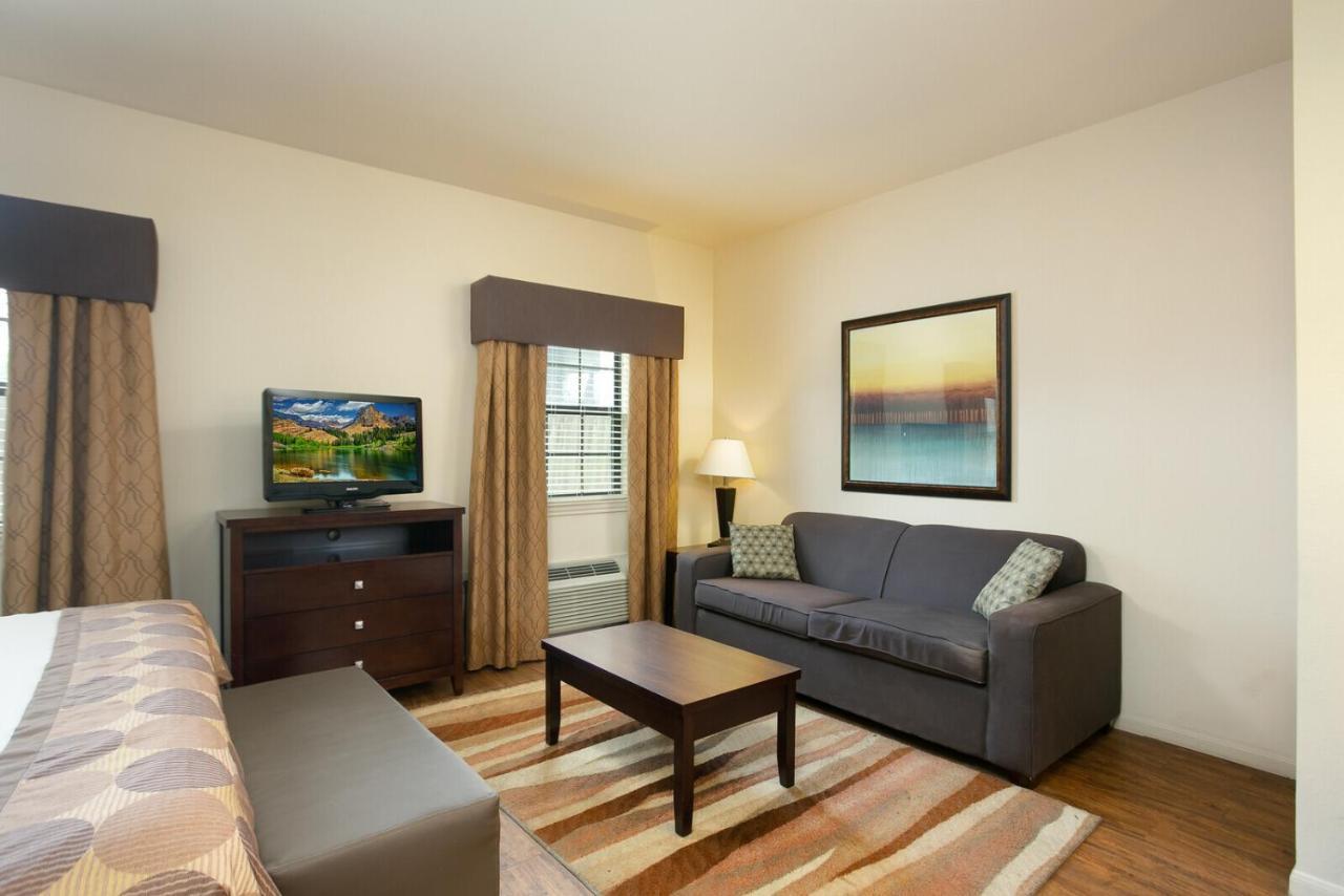 The Lodge At Kenedy Exterior foto
